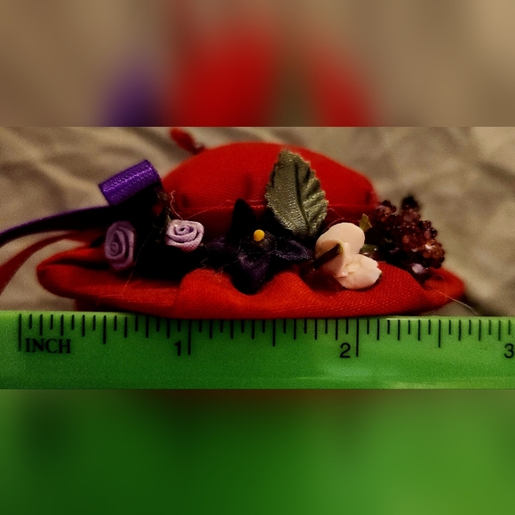 Trinket/Jewelry/ Gift Box. Cloth/ Cardboard. Purple Red Embellished. 3"x3". - Picture 9 of 14